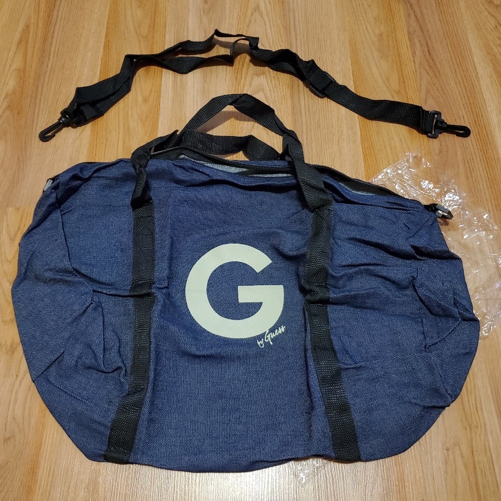 🆕️ G by Guess duffle bag NEW